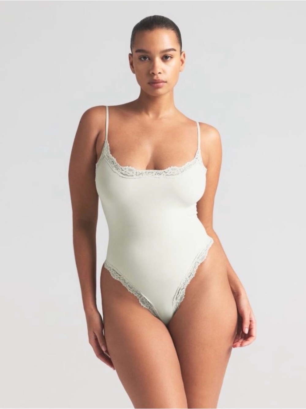 Skims Fits Everybody Lace Cami Bodysuit Spearmint L